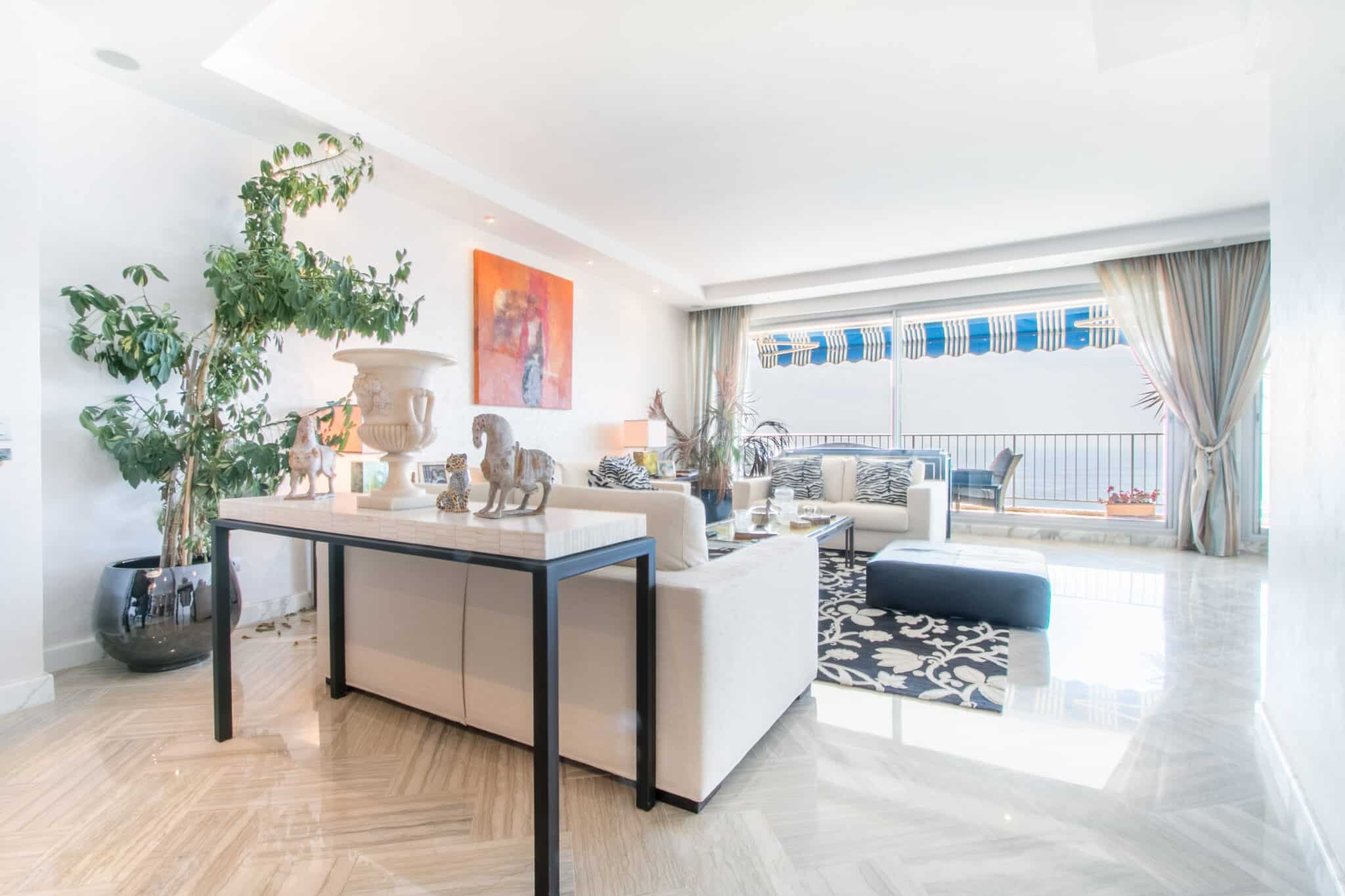 Exceptional four-bedroom apartment for sale at Château Périgord