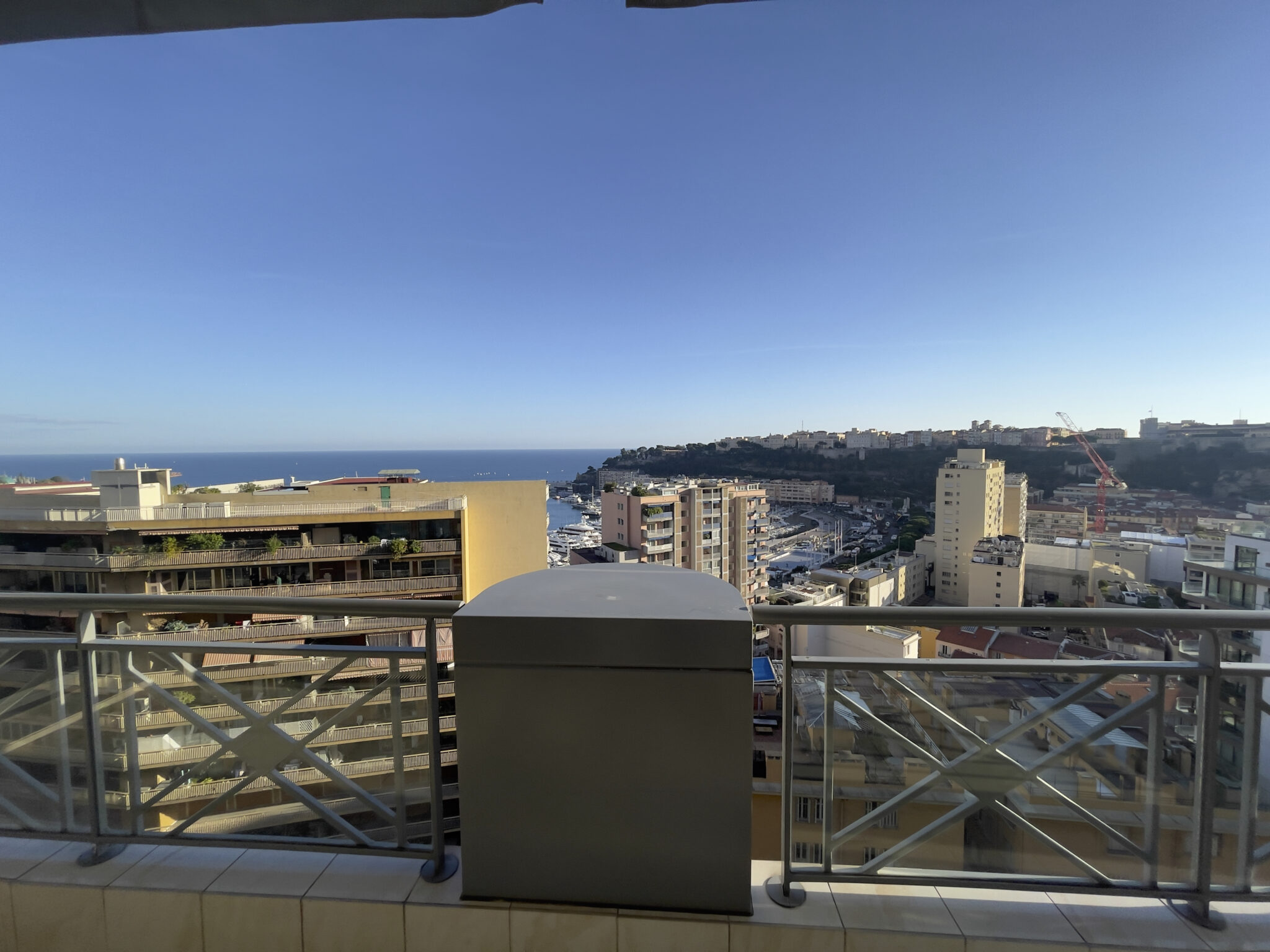 Superbe appartement 3 pièces avec terrasse panoramique sur le Port