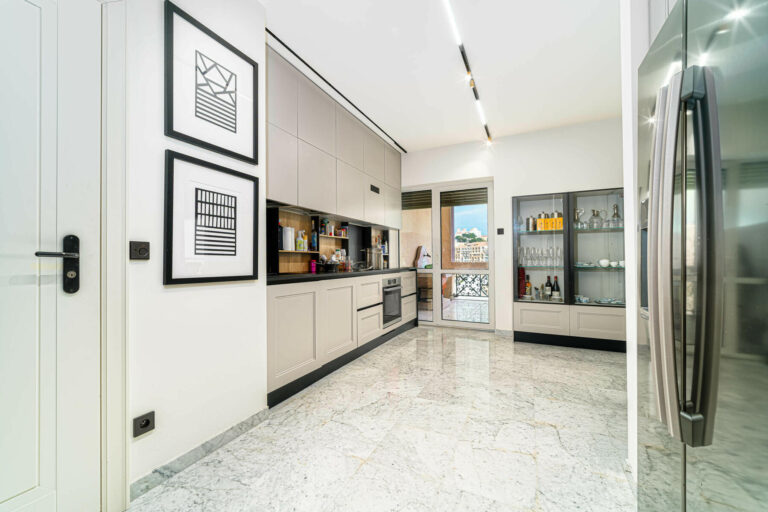 Appartement exceptionnel au Seaside Plaza