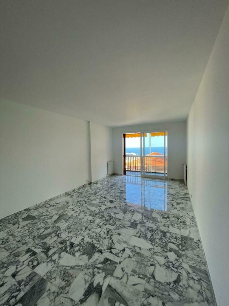 3 Pièces en vente au Granada